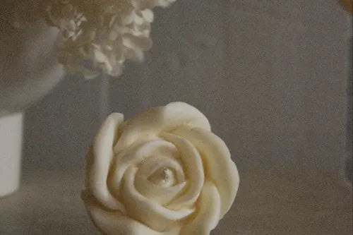 Luxe Salts - Rose Candles