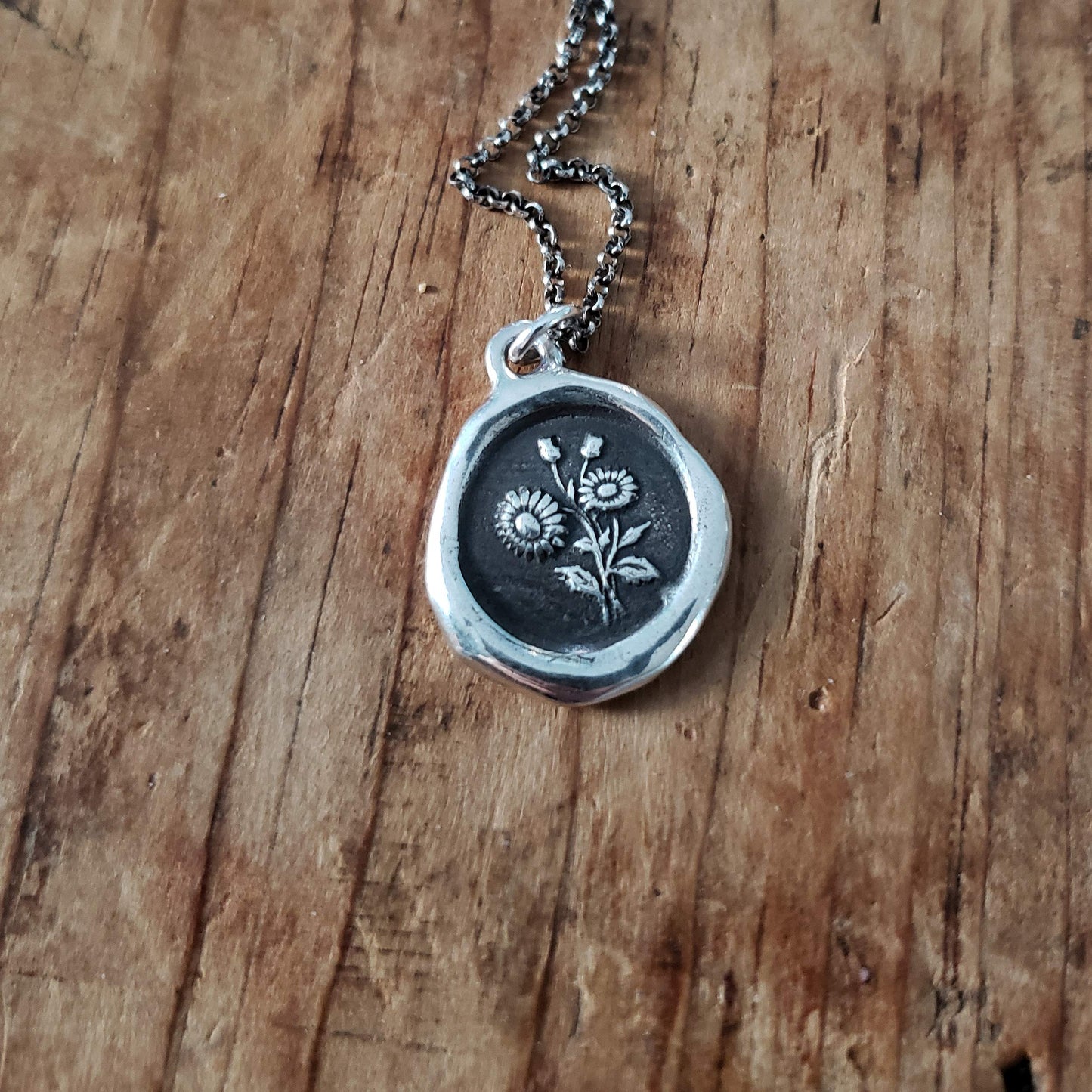 Plum and Posey - Daisey