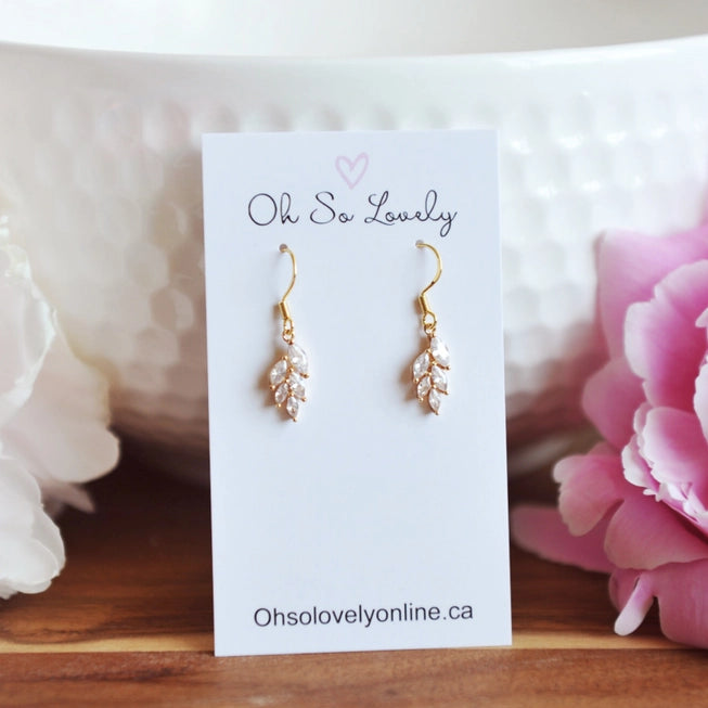 Oh So Lovely - Earrings