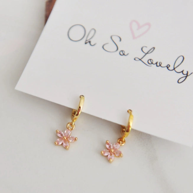 Oh So Lovely - Earrings