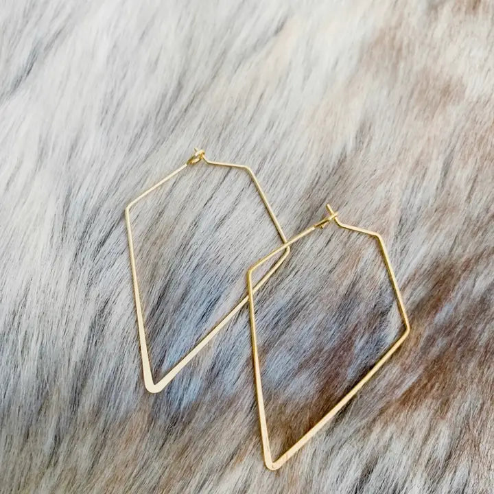 Oh So Lovely - Earrings