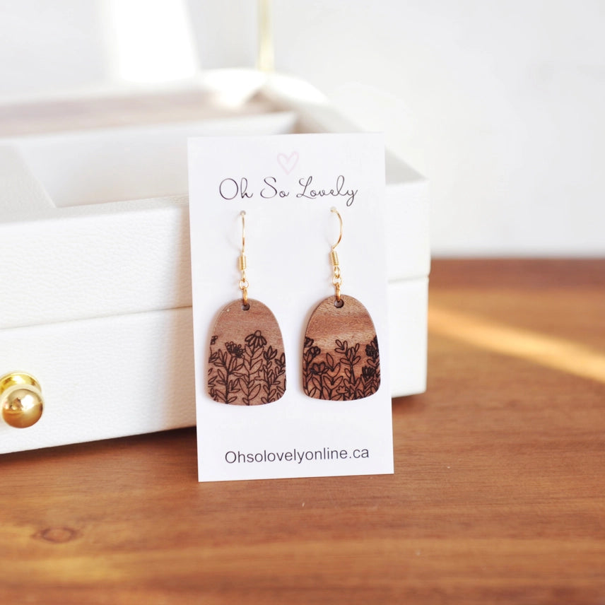 Oh So Lovely - Earrings