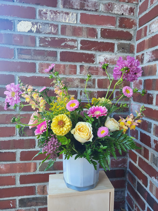 Mother's Day Arrangement - Vase Arrangements (May 10th-12th)