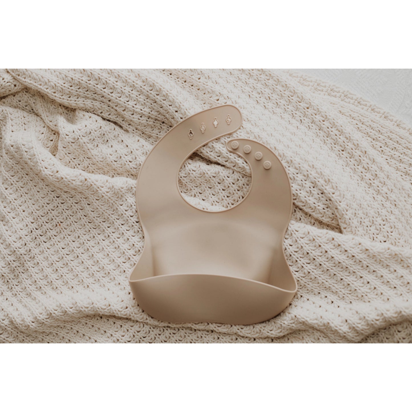 Three Bees Baby - Silicone Bib