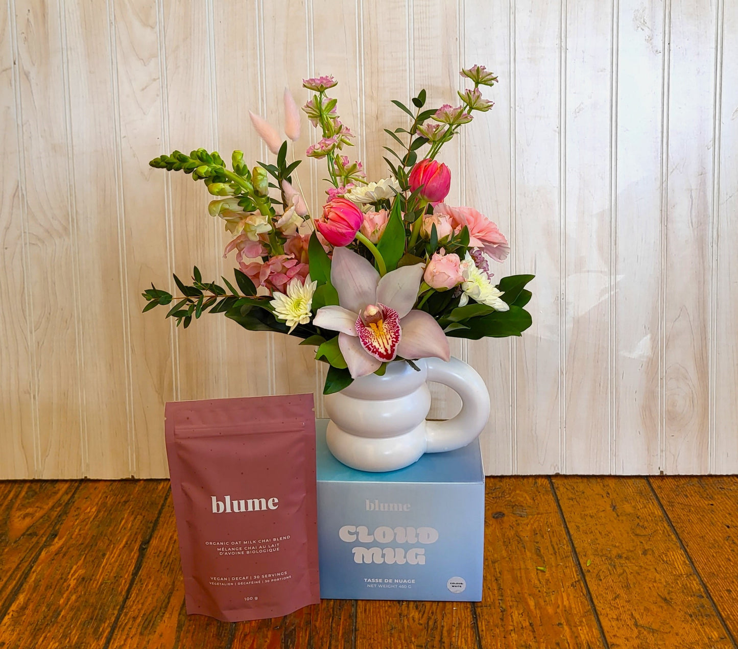 Blume Mug Floral Arrangement