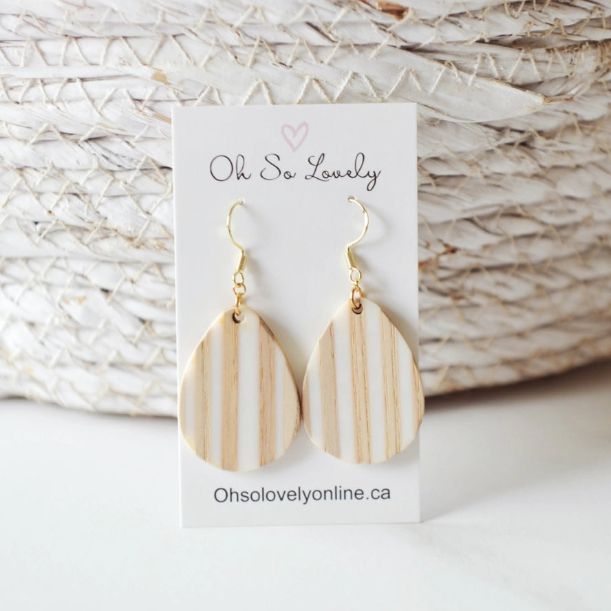 Oh So Lovely - Earrings