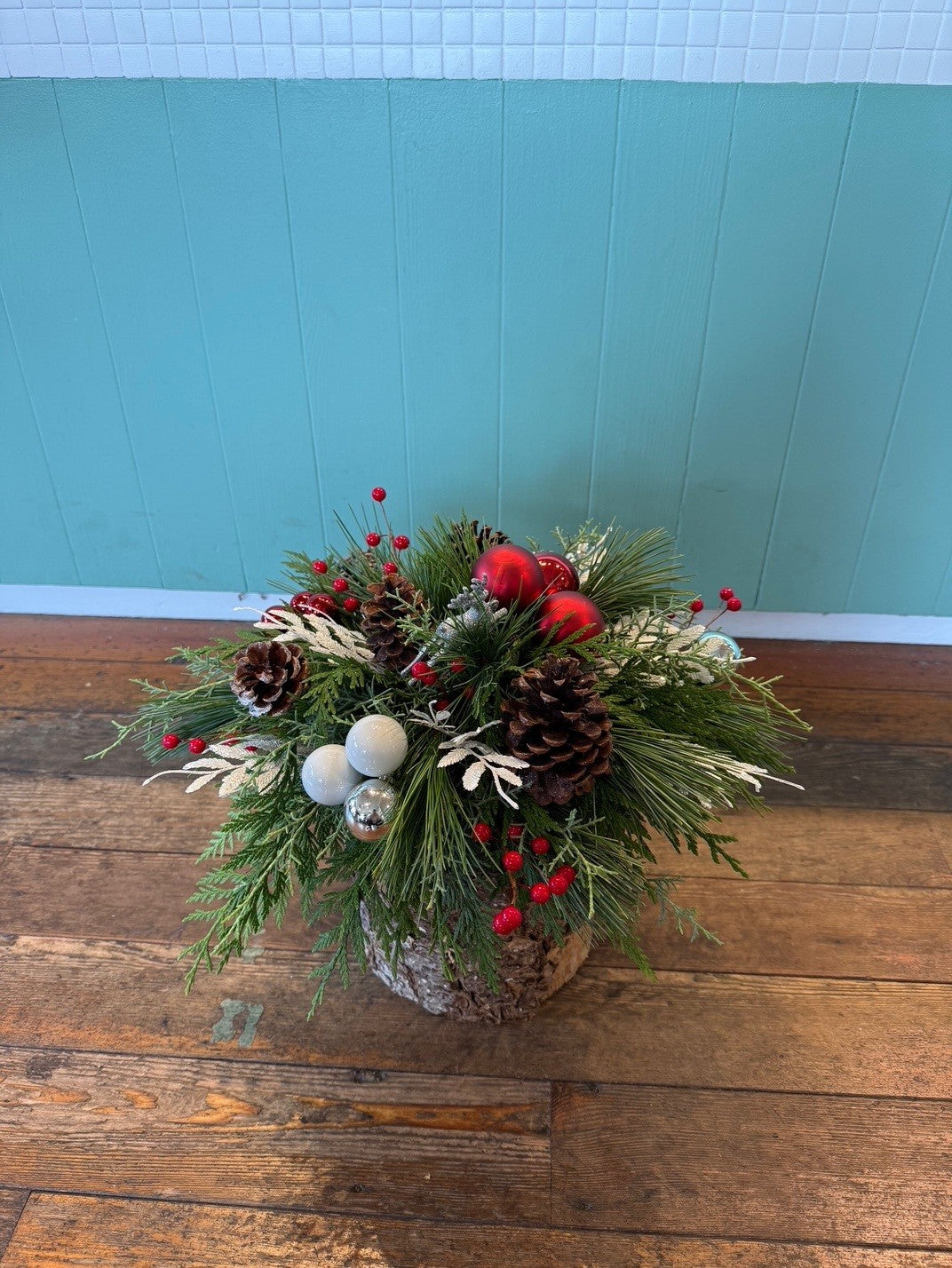 Designer Choice Christmas Centerpiece