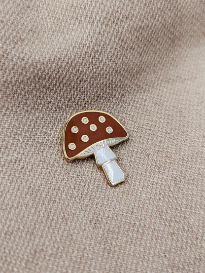 Mimi & August - Enamel Pin